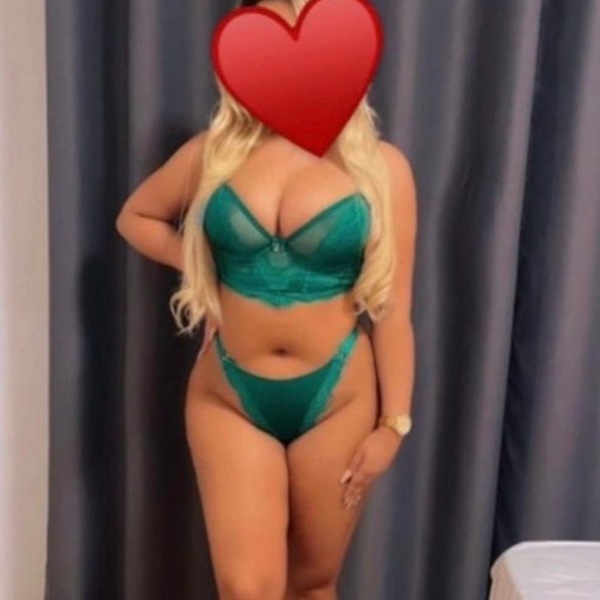 Gabriella Elise Castro